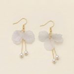 Lyra leaf pearl drop earrings in gold with frosted resin