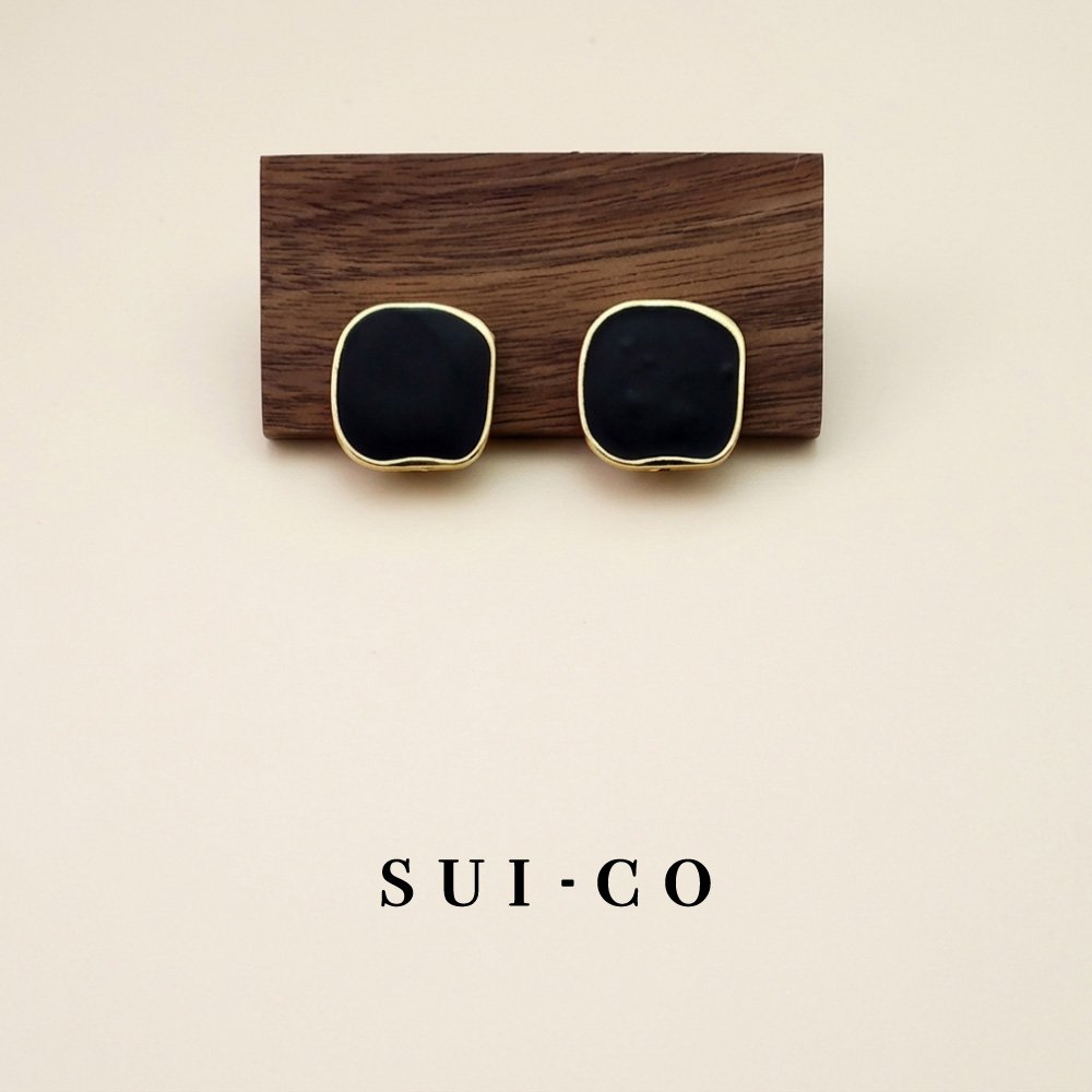 Marvella French Vintage Enamel Square Stud Earrings | S925 Silver