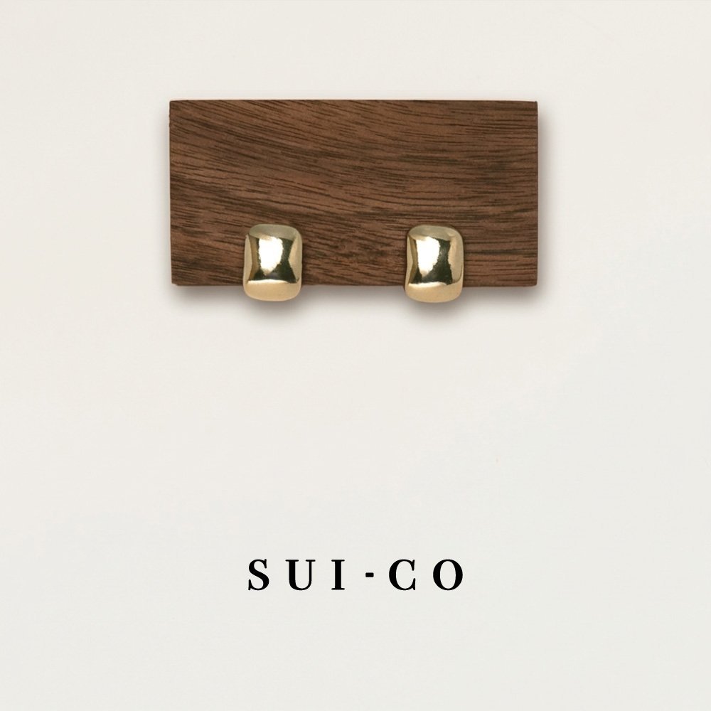 Radiant Edge Minimalist Square Studs | Bright Gold S925