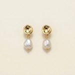 Lumina imitation pearl swirl clip on earrings in gold tone sui-co