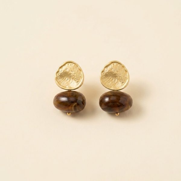Caramel heritage resin drop earrings in brown swirl tone sui-co