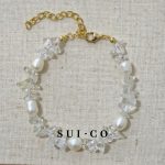 Handcrafted freshwater pearl and clear quartz chip bracelet with extender chain sui-co.my
