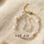 Handcrafted freshwater pearl and clear quartz chip bracelet with extender chain sui-co.my